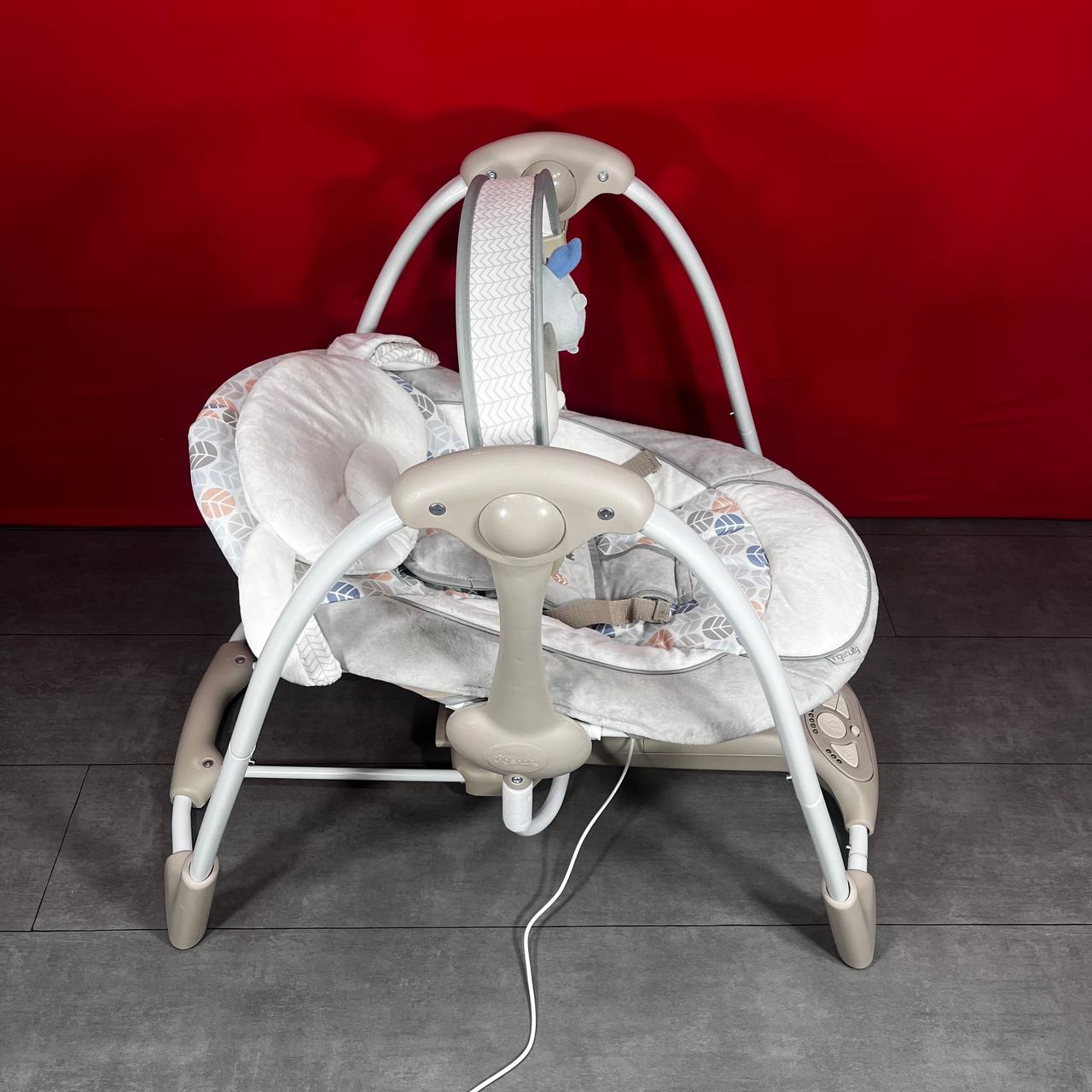 Balançoire électrique pour bébé