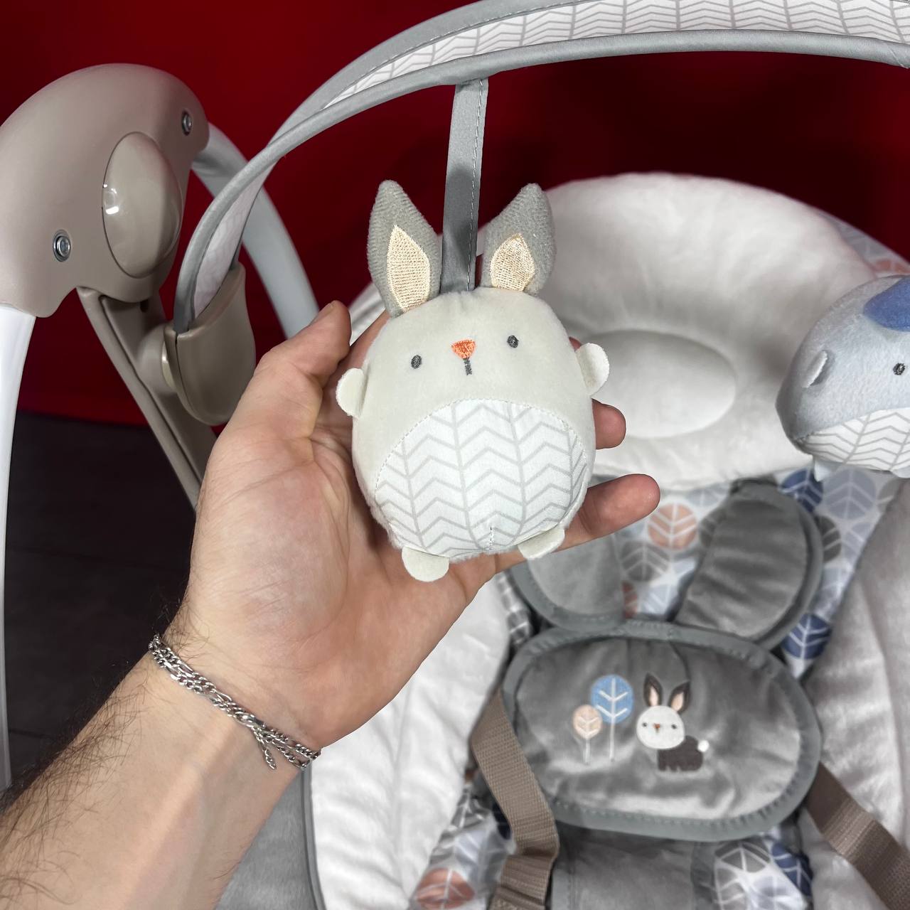 Balançoire électrique pour bébé