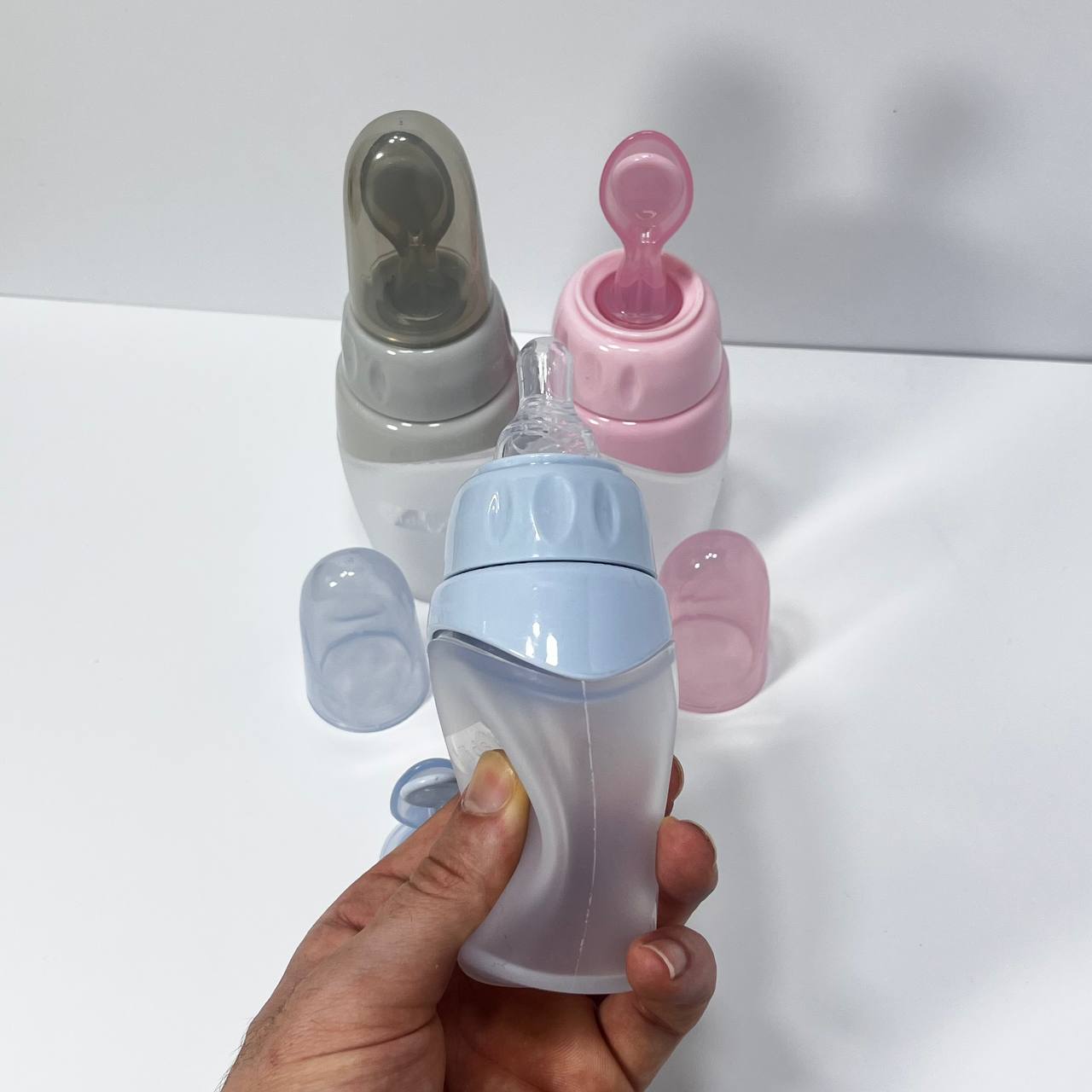 Biberon et Cuillere 2en1