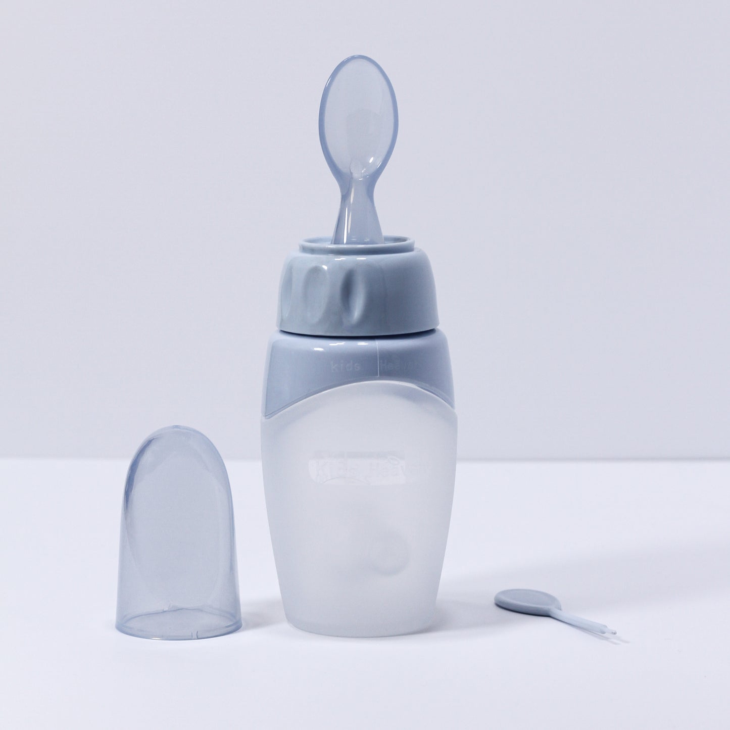 Biberon et Cuillere 2en1
