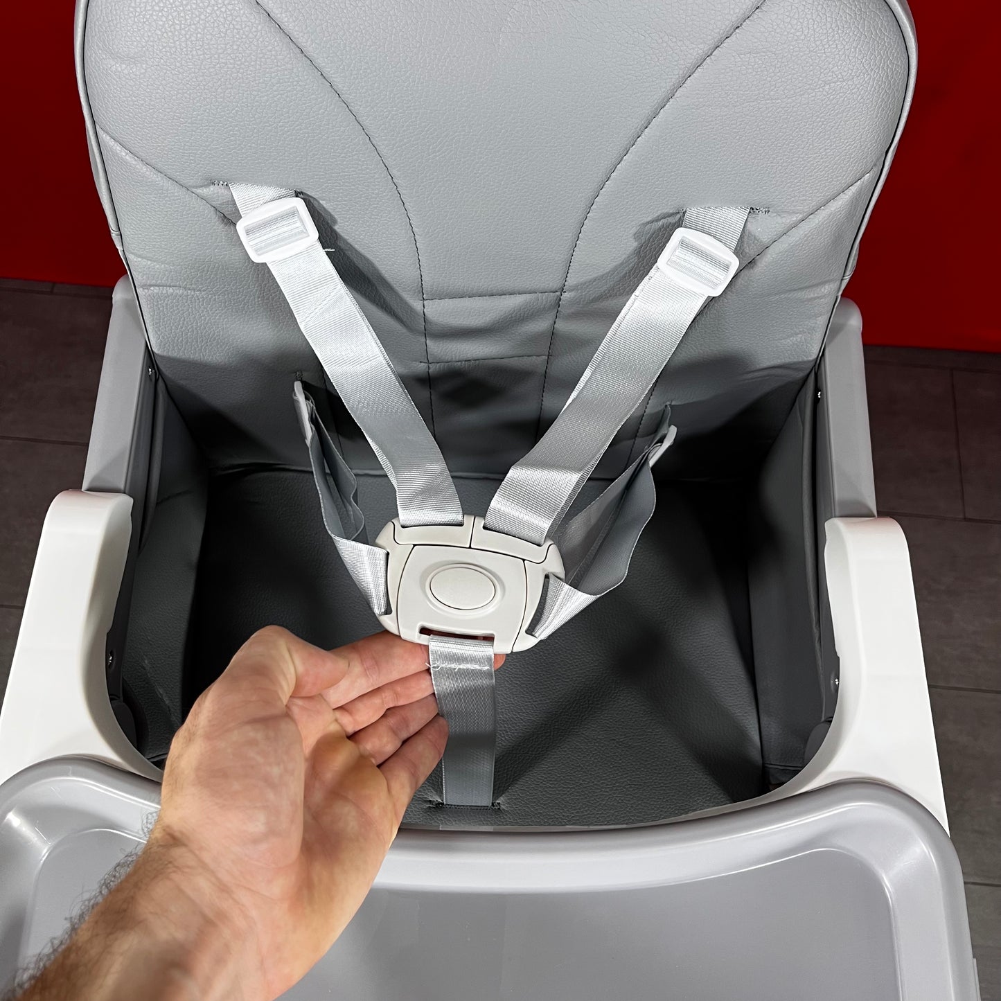 Chaise haute à manger pour bébé