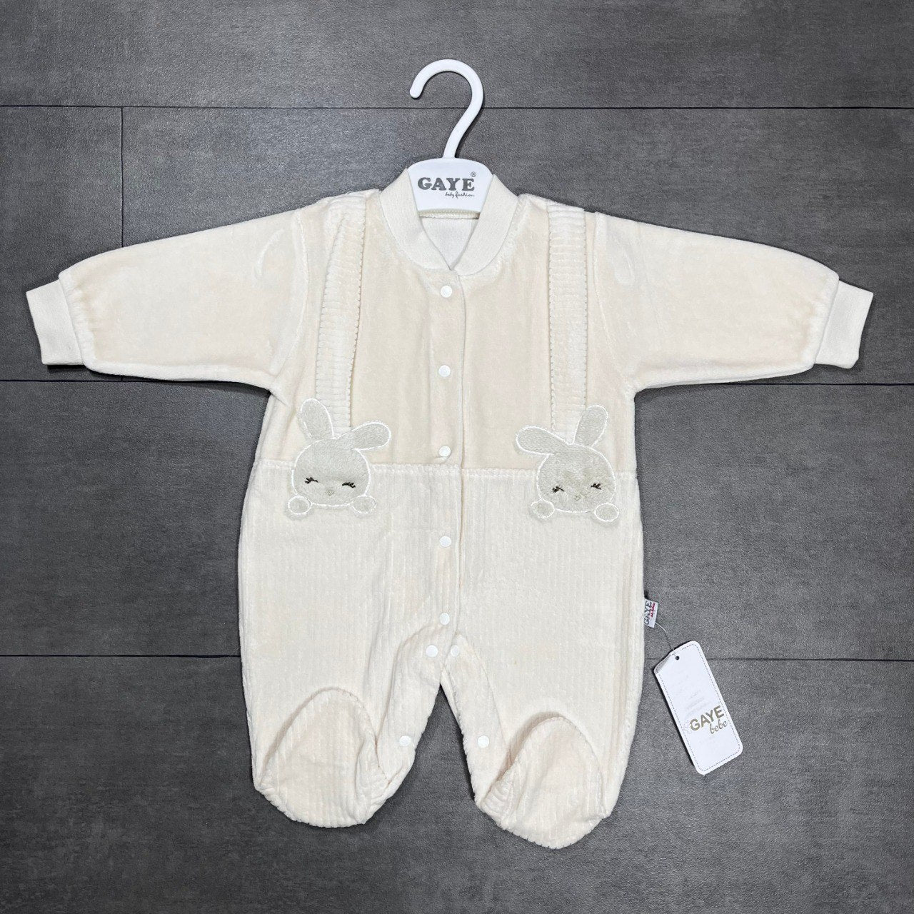 Grenouillère bébé en velours