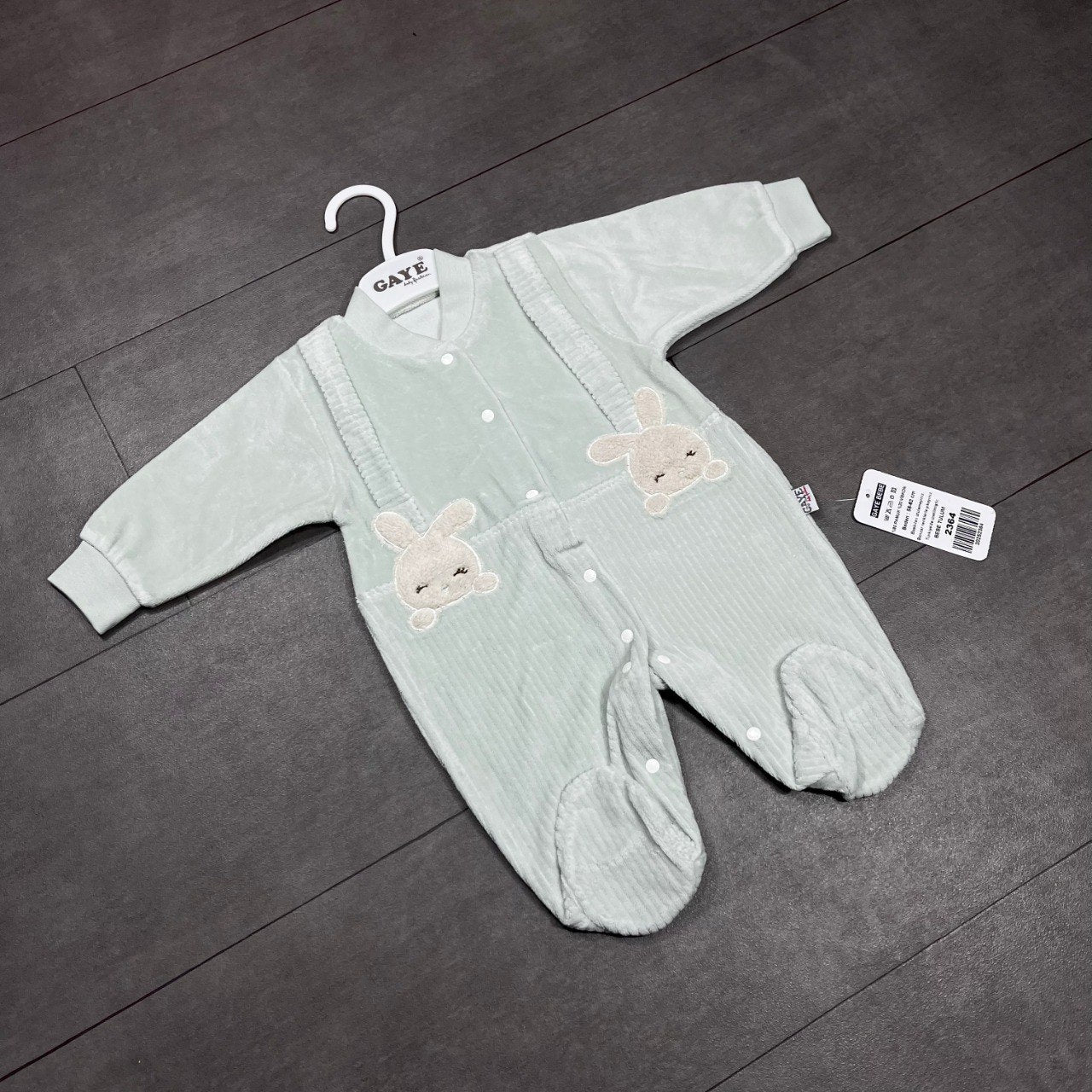 Grenouillère bébé en velours