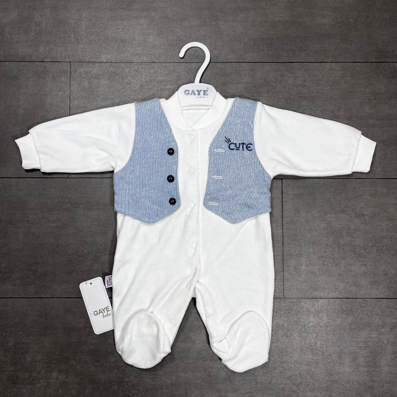 Grenouillère bébé en velours