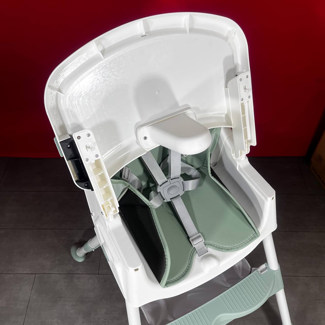 UBALDO – Chaise haute à manger pour bébé