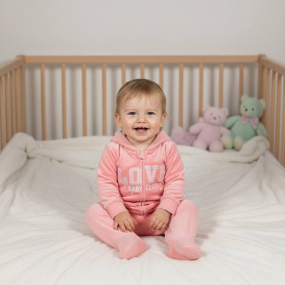Grenouillère à capuche en velours pour bébé